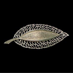 Vintage Silver-Tone Leaf-Shaped Brooch Pin With Intricate Openwork Design